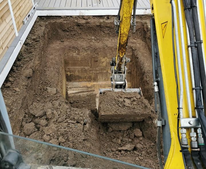 Raised Patio, Steps, Outside Seating 